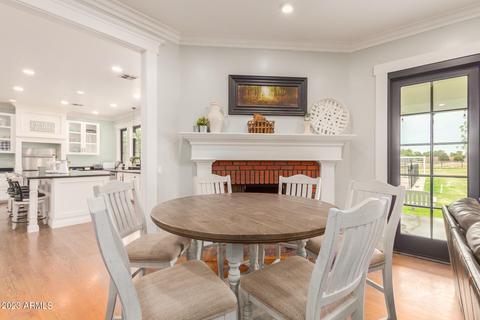 1696 E Country Ln, Gilbert, AZ 85298 photo 18