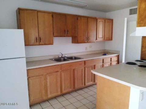 1210 E Ruth Ave, Phoenix, AZ 85020 photo 4