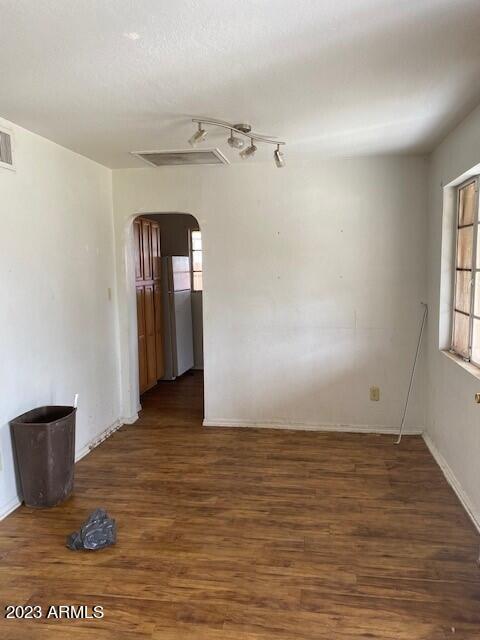 2124 E Mitchell Dr, Phoenix, AZ 85016 photo 4