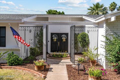 818 E Harmont Dr, Phoenix, AZ 85020 photo 2