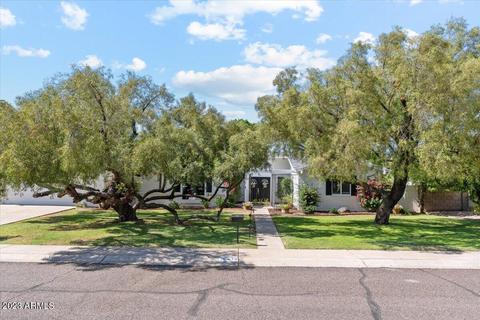 818 E Harmont Dr, Phoenix, AZ 85020