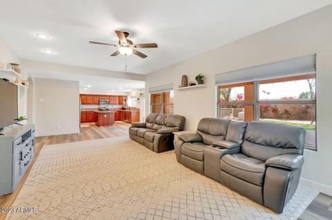 1015 E Liberty Ln, Gilbert, AZ 85296 photo 15