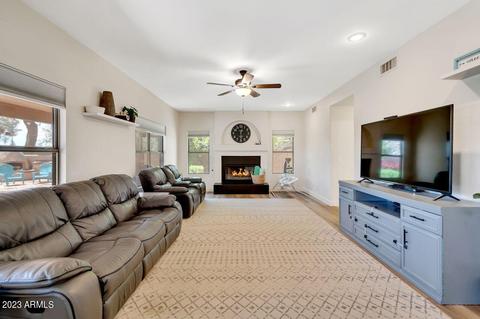 1015 E Liberty Ln, Gilbert, AZ 85296 photo 13