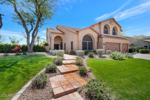 1015 E Liberty Ln, Gilbert, AZ 85296 photo 2
