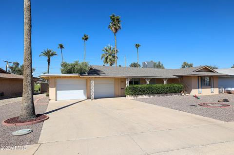 11810 N Hillcrest Dr, Sun City, AZ 85351