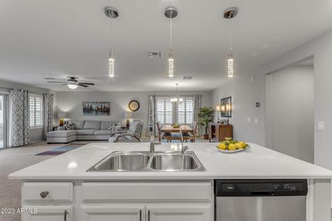 3945 E Liberty Ln, Gilbert, AZ 85296 photo 8