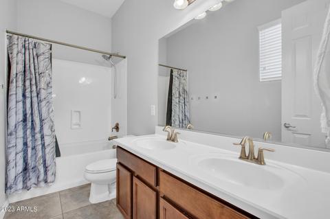 2589 E Ironside Ct, Gilbert, AZ 85298 photo 22