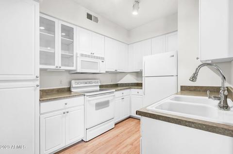1701 E Colter St #316, Phoenix, AZ 85016 photo 6