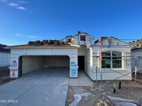 10442 W Parkway Dr, Tolleson, AZ 85353