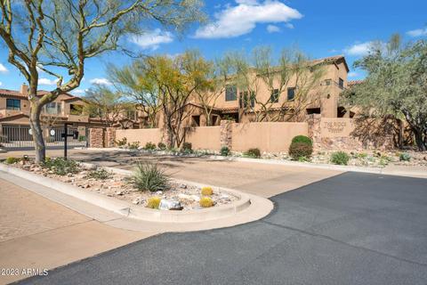 16600 N Thompson Peak Pkwy #2028, Scottsdale, AZ 85260