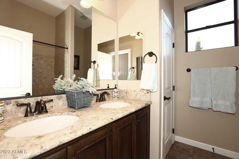 8439 E Leonora St, Mesa, AZ 85207 photo 34