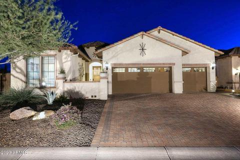 8439 E Leonora St, Mesa, AZ 85207 photo 1