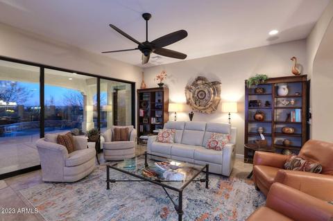 8439 E Leonora St, Mesa, AZ 85207 photo 19