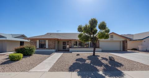 14215 W Yosemite Dr, Sun City West, AZ 85375