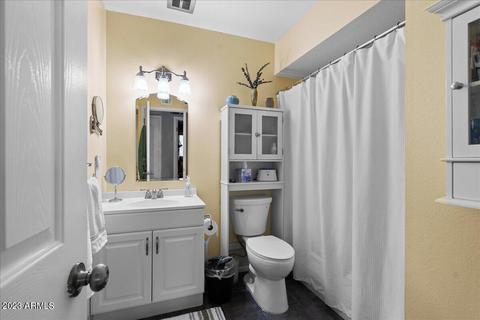 2404 E Cairo Dr, Tempe, AZ 85282 photo 17