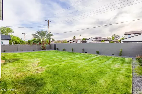 4514 N 34th St, Phoenix, AZ 85018 photo 9