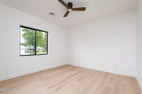4514 N 34th St, Phoenix, AZ 85018 photo 11