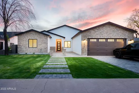 4514 N 34th St, Phoenix, AZ 85018