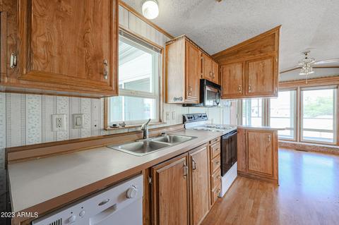 17200 W Bell Rd #149, Surprise, AZ 85374