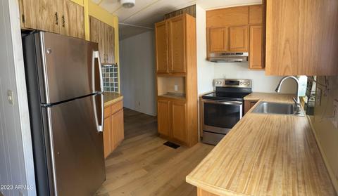 202 N Meridian Rd #9, Apache Junction, AZ 85120 photo 3