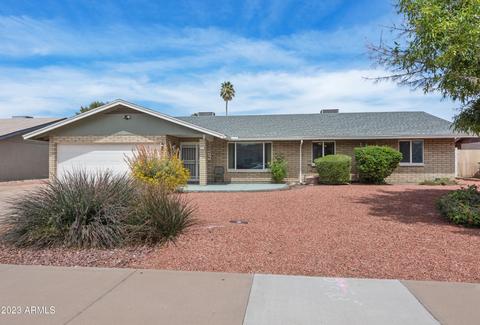 2516 E Adobe St, Mesa, AZ 85213