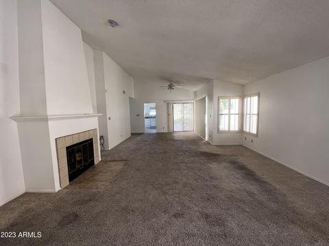 7024 W Morrow Dr, Glendale, AZ 85308
