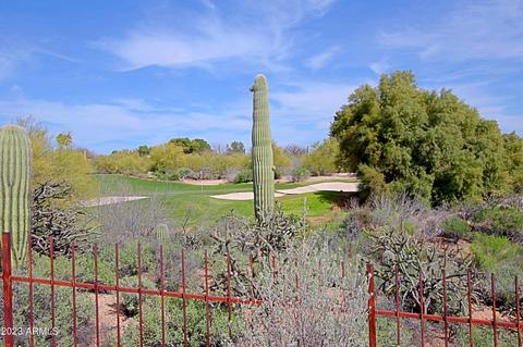 1723 E Staghorn Ln, Carefree, AZ 85377