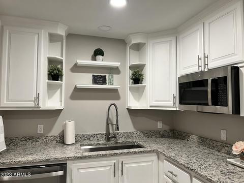 2021 E 10th St, Tempe, AZ 85281 photo 6