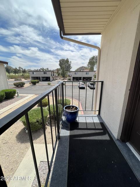 828 E Joan D Arc Ave, Phoenix, AZ 85022 photo 2