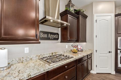 2204 E Tomahawk Dr, Gilbert, AZ 85298 photo 17