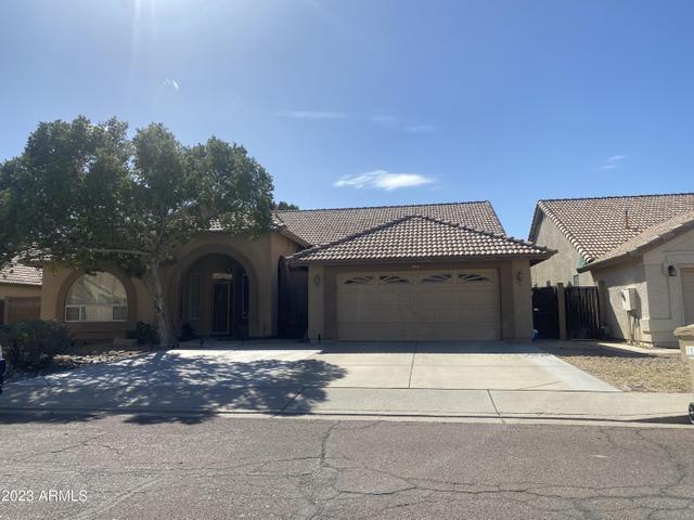 7815 W Eugie Ave, Peoria, AZ 85381