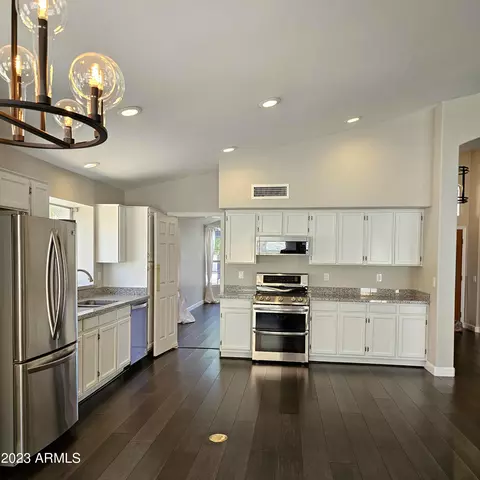 1218 E Azure Sea Ln, Gilbert, AZ 85234