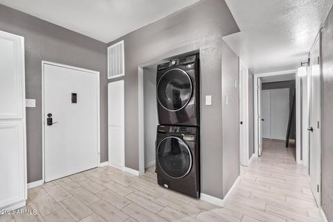 355 E Thomas Rd #B206, Phoenix, AZ 85012 photo 8