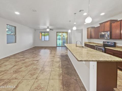 8007 S 23rd Dr, Phoenix, AZ 85041 photo 14