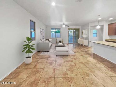 8007 S 23rd Dr, Phoenix, AZ 85041 photo 2