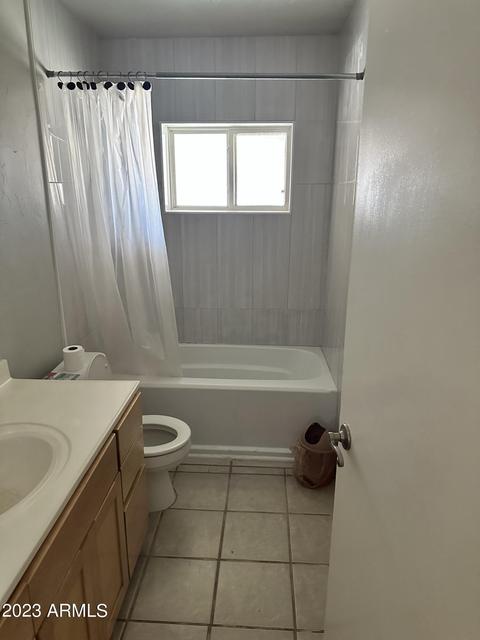 2437 E Highland Ave, Phoenix, AZ 85016 photo 10