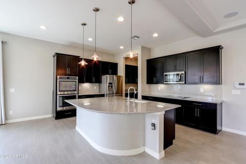 350 N Questa Trl, Casa Grande, AZ 85194