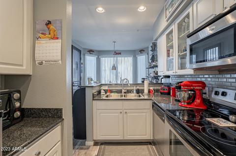3633 N 3rd Ave #2052, Phoenix, AZ 85013 photo 13