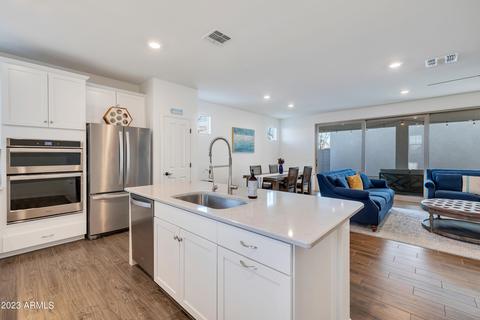 79 E Constitution Dr, Gilbert, AZ 85296 photo 9