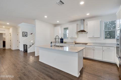 79 E Constitution Dr, Gilbert, AZ 85296 photo 7