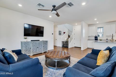 79 E Constitution Dr, Gilbert, AZ 85296 photo 5