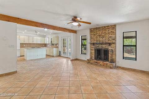 4532 E Becker Ln, Phoenix, AZ 85028 photo 5