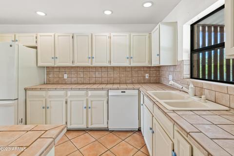 4532 E Becker Ln, Phoenix, AZ 85028 photo 42