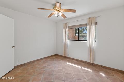 4532 E Becker Ln, Phoenix, AZ 85028 photo 25