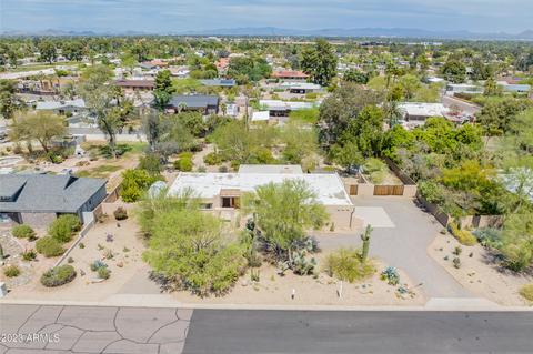 4532 E Becker Ln, Phoenix, AZ 85028 photo 11