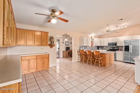 722 E Osage Ave, Apache Junction, AZ 85119 photo 6