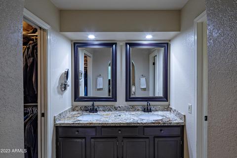 3844 E Waltann Ln, Phoenix, AZ 85032 photo 12