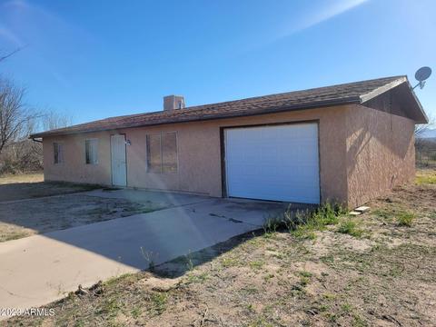 2301 N Eagle Rock Rd, Benson, AZ 85602