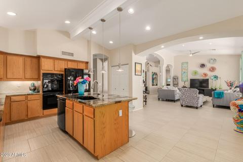 1833 E Willow Tree Ct, Gilbert, AZ 85234 photo 17