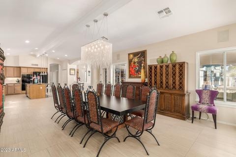 1833 E Willow Tree Ct, Gilbert, AZ 85234 photo 10